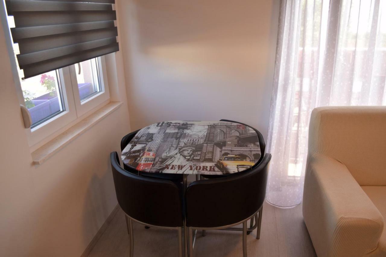 Richi Apartment สปลิท ภายนอก รูปภาพ